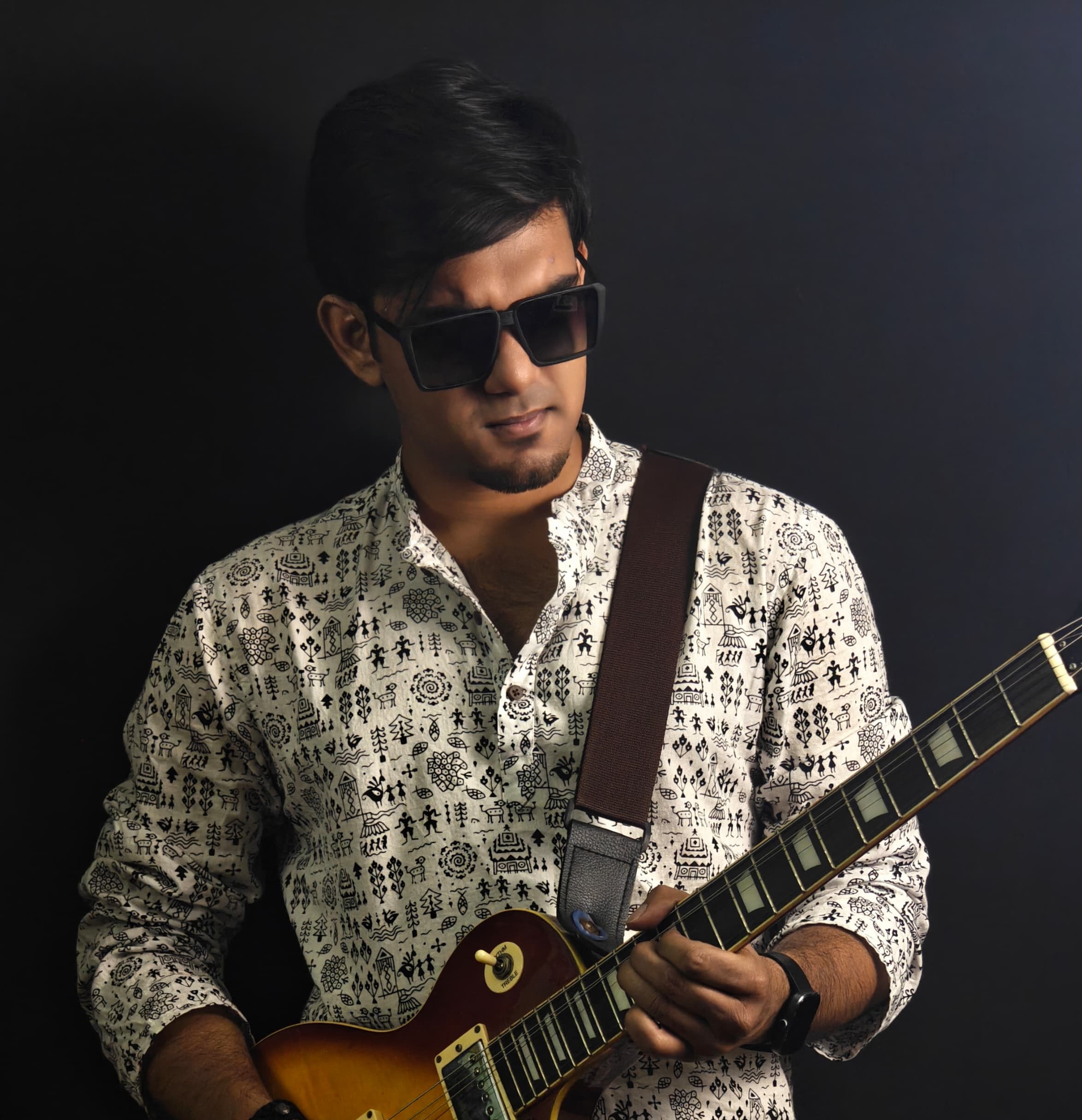 Daraj Mandal - GUITAR teacher